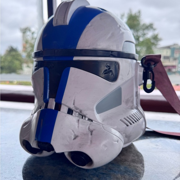 Disneyland 2025 Star Wars May the 4th Salvaged Clone Trooper Popcorn Bucket - Picture 7 of 8